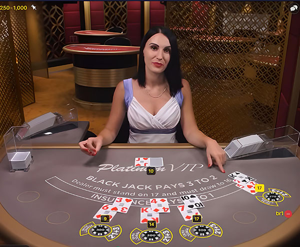dealer blackjack woman